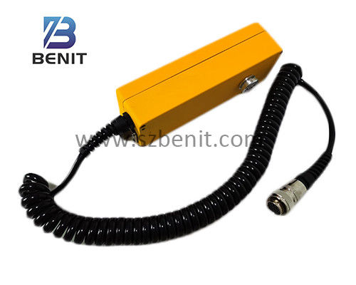 อะไหล่การบดแอสฟัลท์ OEM การเคลื่อนที่ดิน 54643358 การควบคุมไฟฟ้า เครื่องควบคุมดิจิตอลอัตโนมัติด้วยสายเคเบิล 04-25-10413