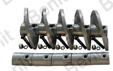 เพลาสกรูคุณภาพสูงสำหรับเครื่องปูยางมะตอย ABG325 VOLVO6820 PN RM 56261241