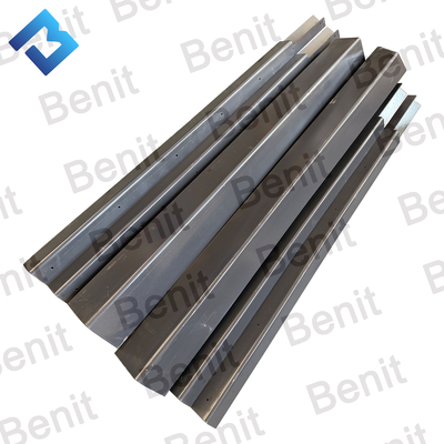 ชุดป้องกันโซ่ลำเลียงสำหรับเครื่องปูยางมะตอย BF800C 83701595