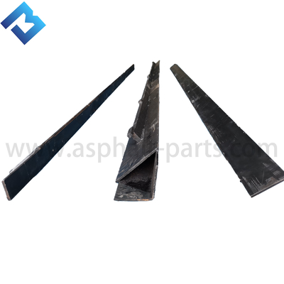 Dynapac F141C 635063000 ตัวป้องกันโซ่ลำเลียงกลางหรือด้านข้าง