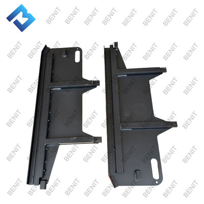 RM54408778 แผ่นกันวัสดุและแผ่นข้างซ้ายสำหรับเครื่องปูยางมะตอย VB78/VB88/VDT-V78 อะไหล่ระบบสกิร์ด