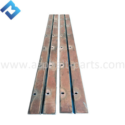 ชิ้นส่วนสึกหรอของเครื่องปูผิวทางแอสฟัลต์ S1880-3L AB600-3 2211961 แถบเหล็กทนต่อการสึกหรอ